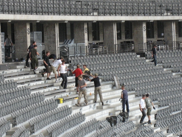 Hands, Stagehands, Eventhands